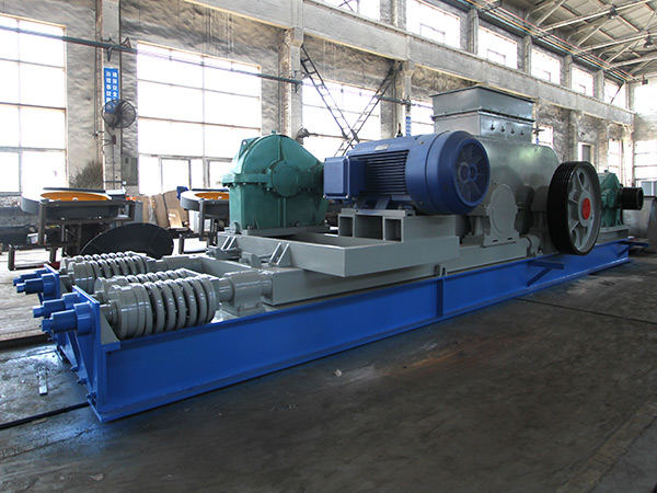 對輥式破碎機(jī)，對輥制沙機(jī)